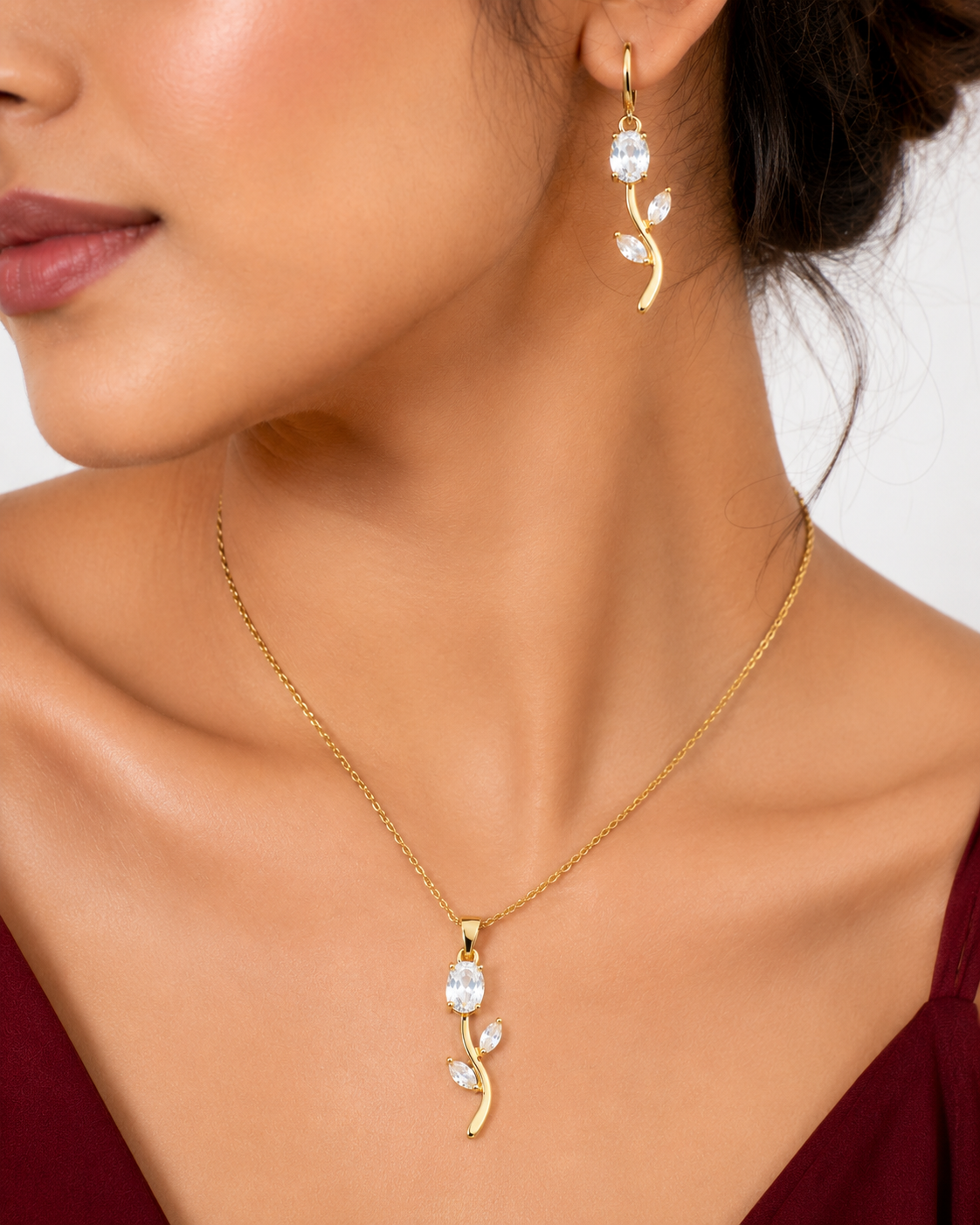 Clear Stone Rose Vine Necklace & Earring Set