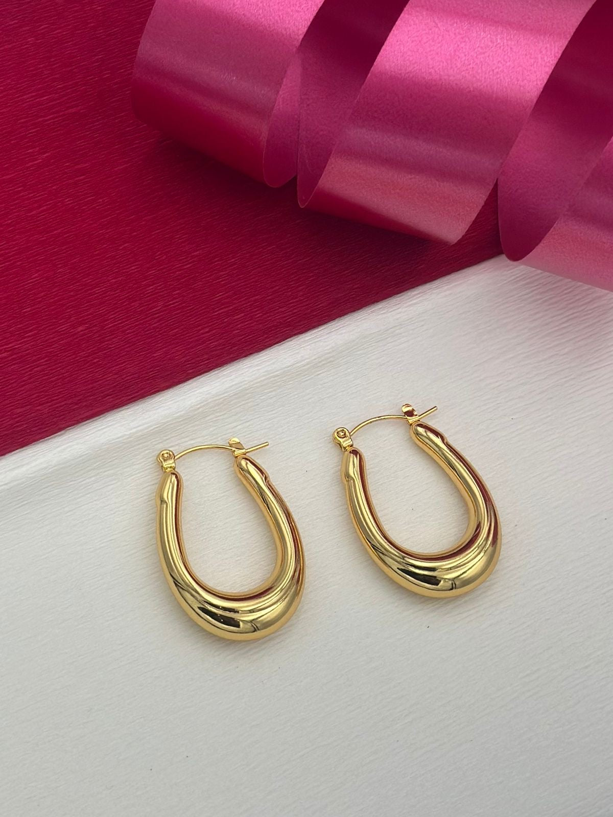 Chunky Oval Hoop Earrings