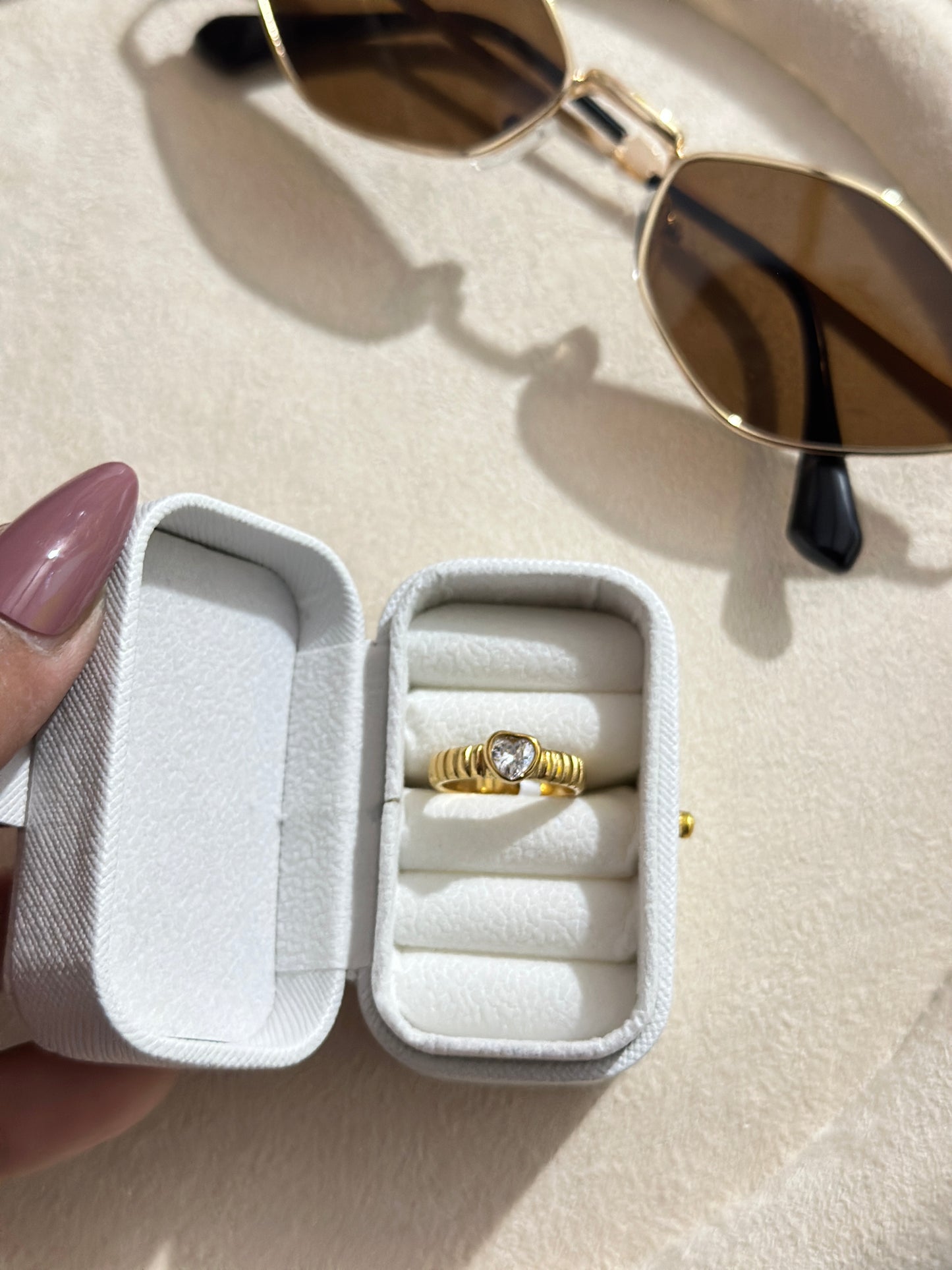 Ribbed Band Heart Bezel CZ Ring