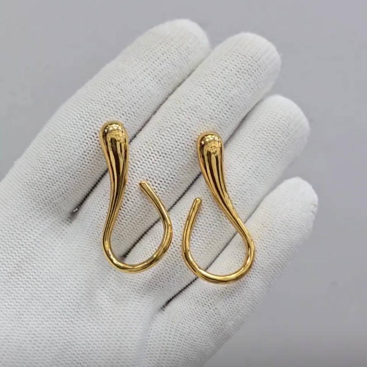 Curved Earrings