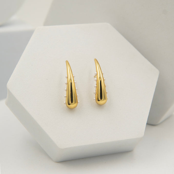 Gold Teardrop with Pearl Earring