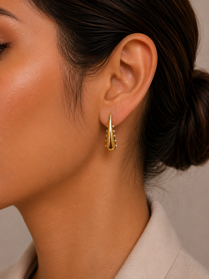 Gold Teardrop with Pearl Earring