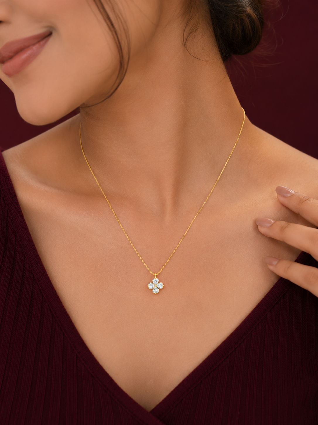 Clover Pendant Necklace