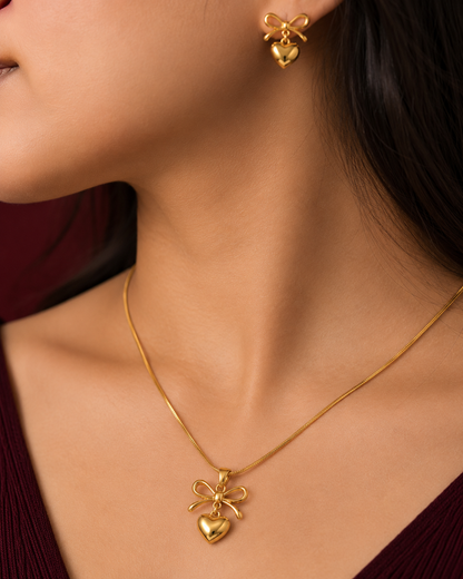 Bow & Heart Charm Necklace Set