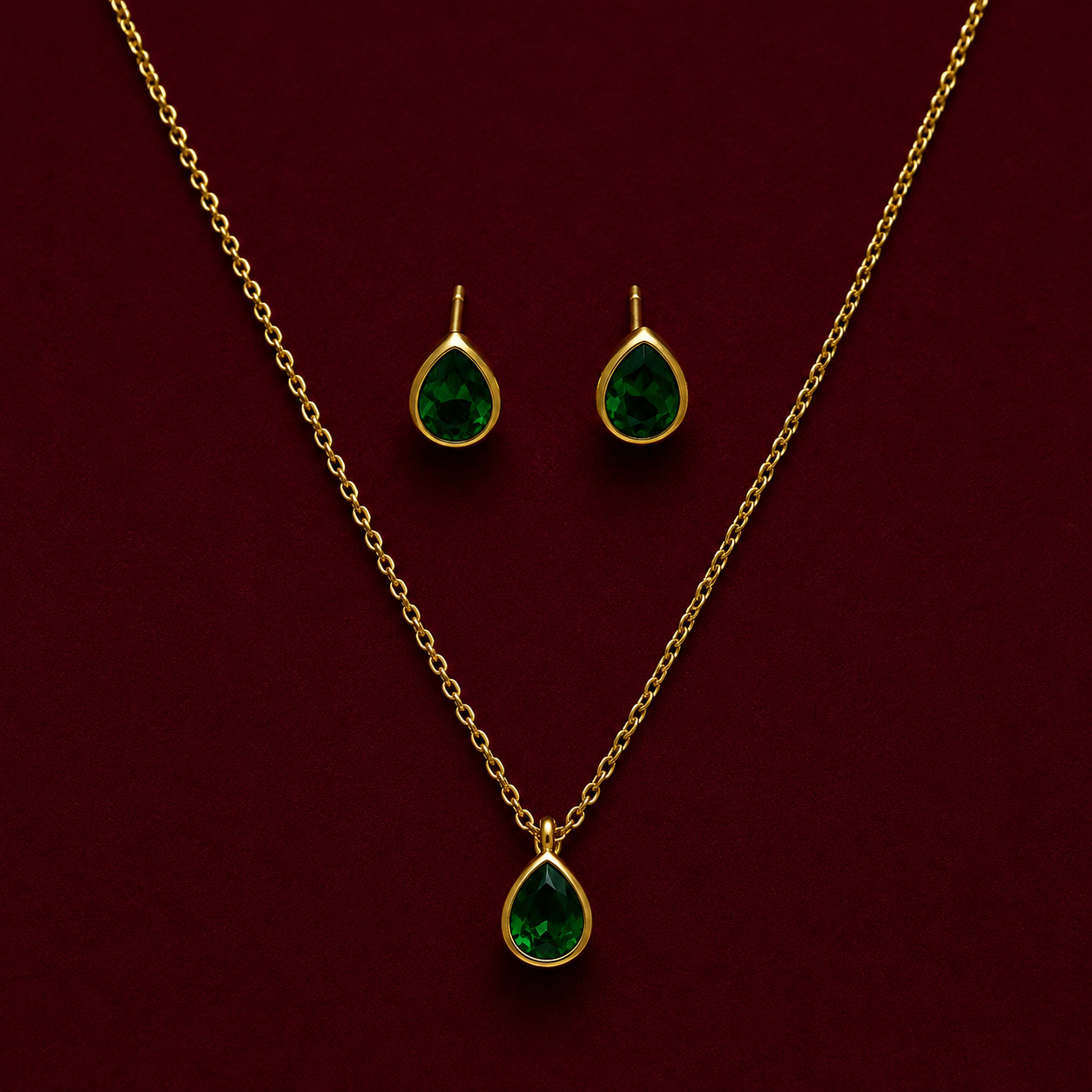 Teardrop Pendant Necklace Set