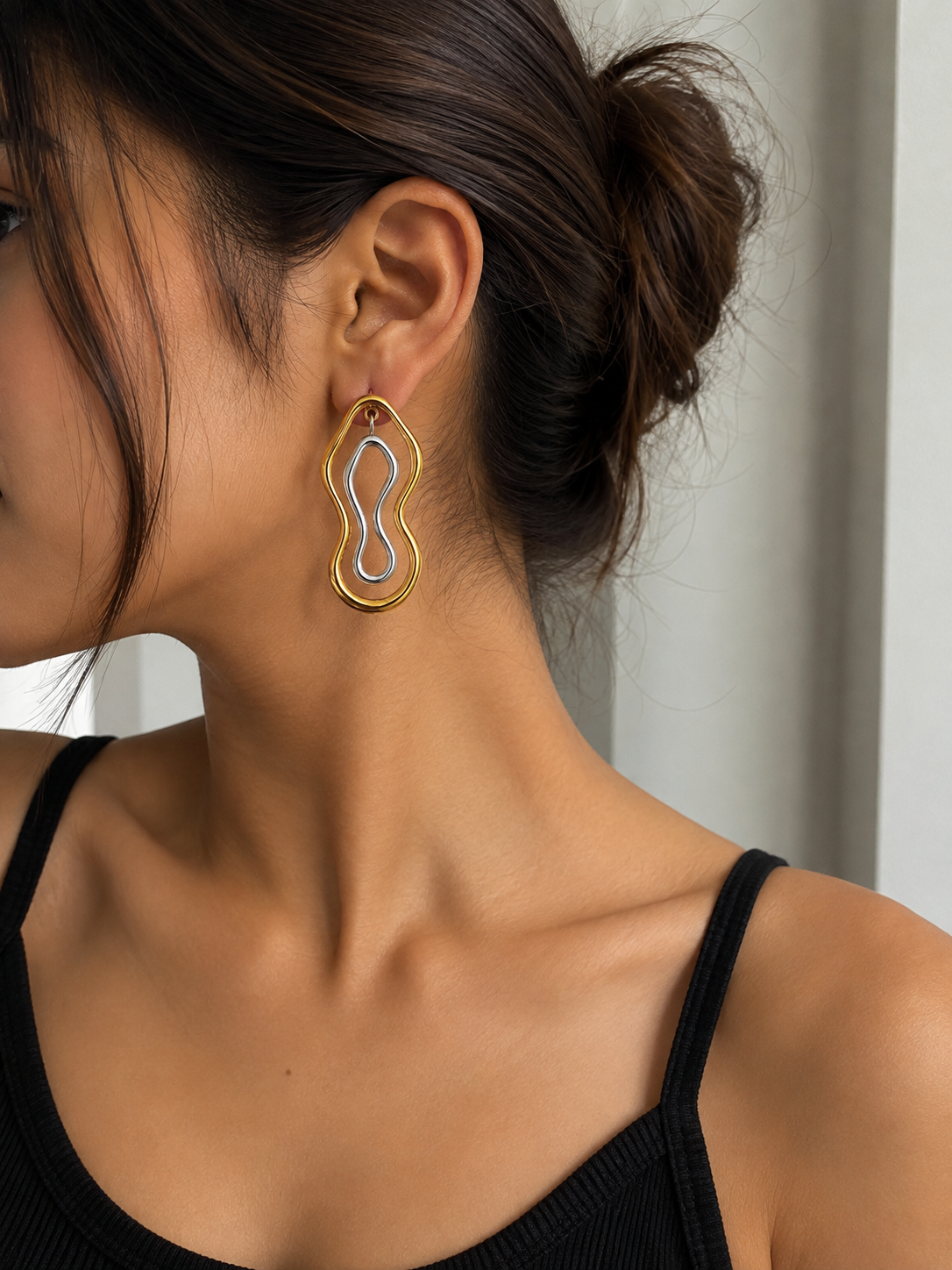 Two-Tone Wavy Drop Earrings