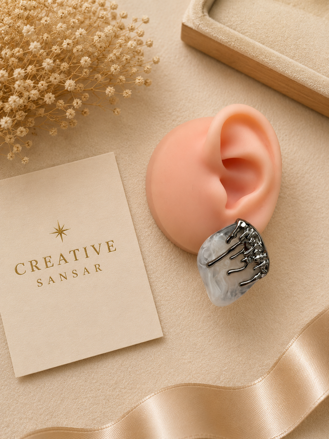 Drip Stone Stud Earrings