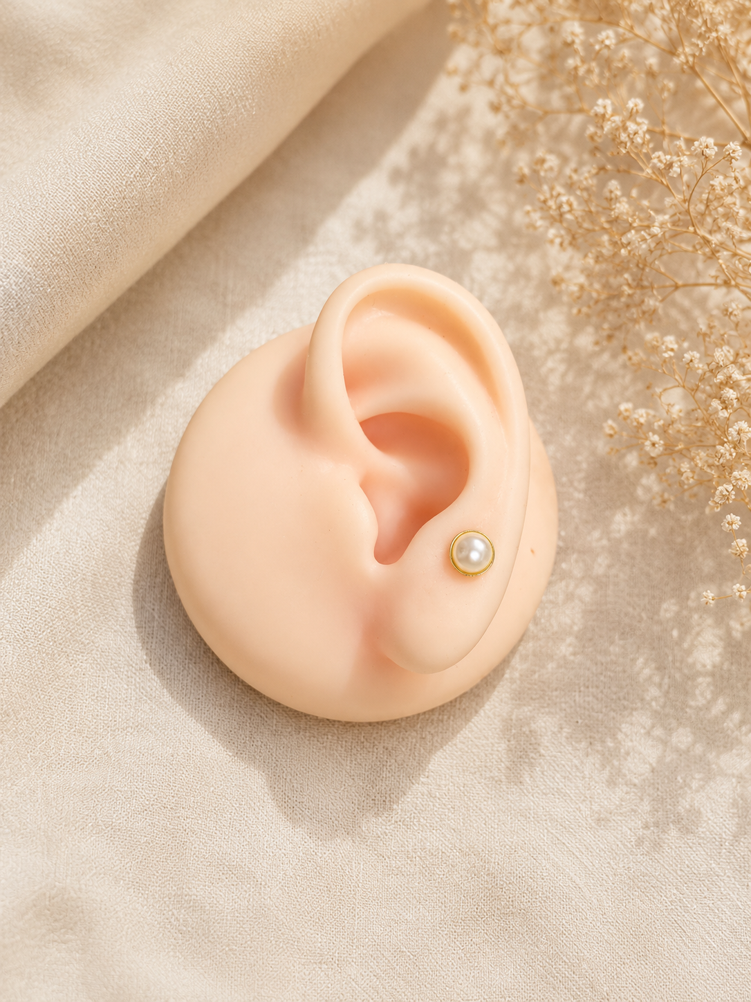 Half Cut Pearl Helix Earrings