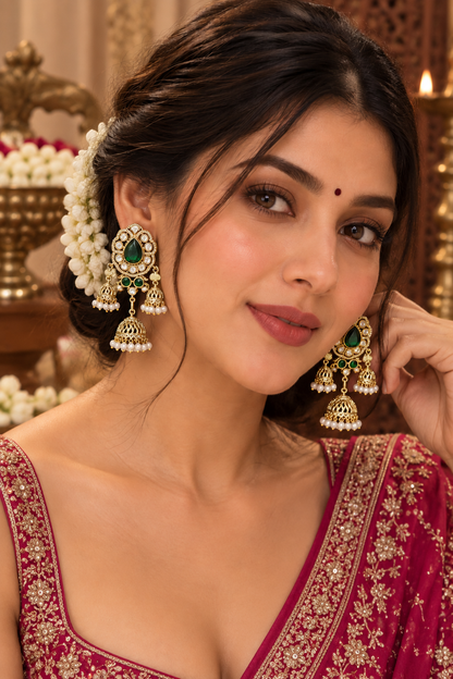 Almas Earrings