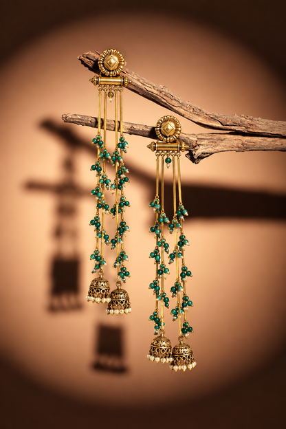 Manjiri Earrings – Emerald