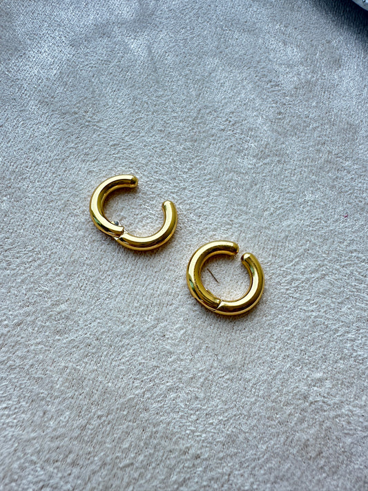 Chunky Gold Huggie Hoop Ear Cuff