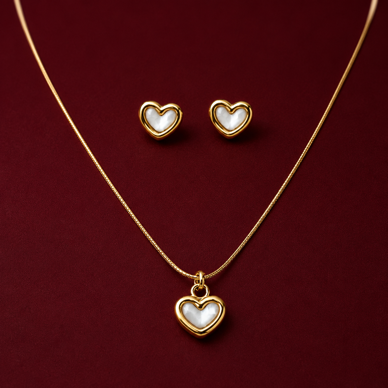 Mother of Pearl Heart Pendant Necklace Set