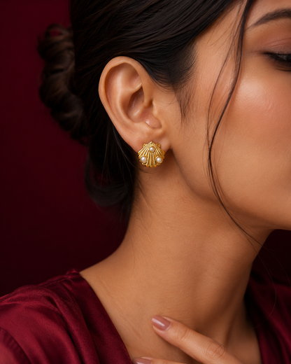 Pearl Shell Stud Earrings