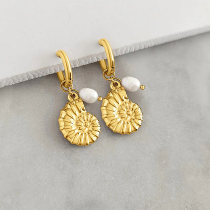 Beach Vibe Charm Earrings