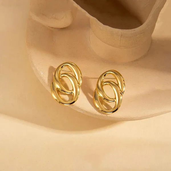 Interlocking Chain-Link Stud Earrings