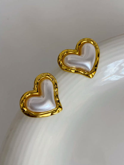 Pearl Heart Stud Earrings
