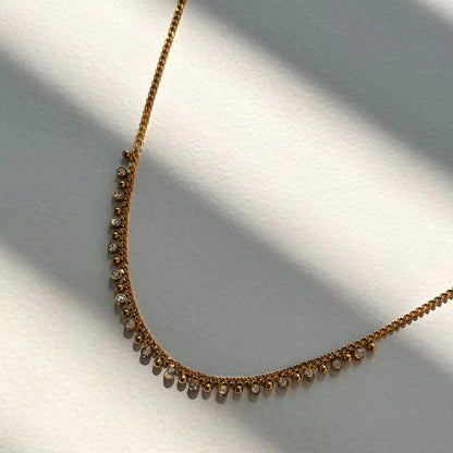 Dangling Crystal Curb Chain Necklace