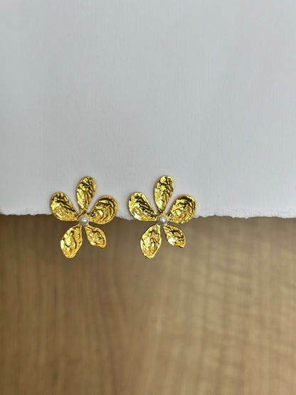 Gold Bloom Earrings