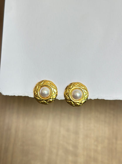 Classic Golden Pearl Earrings