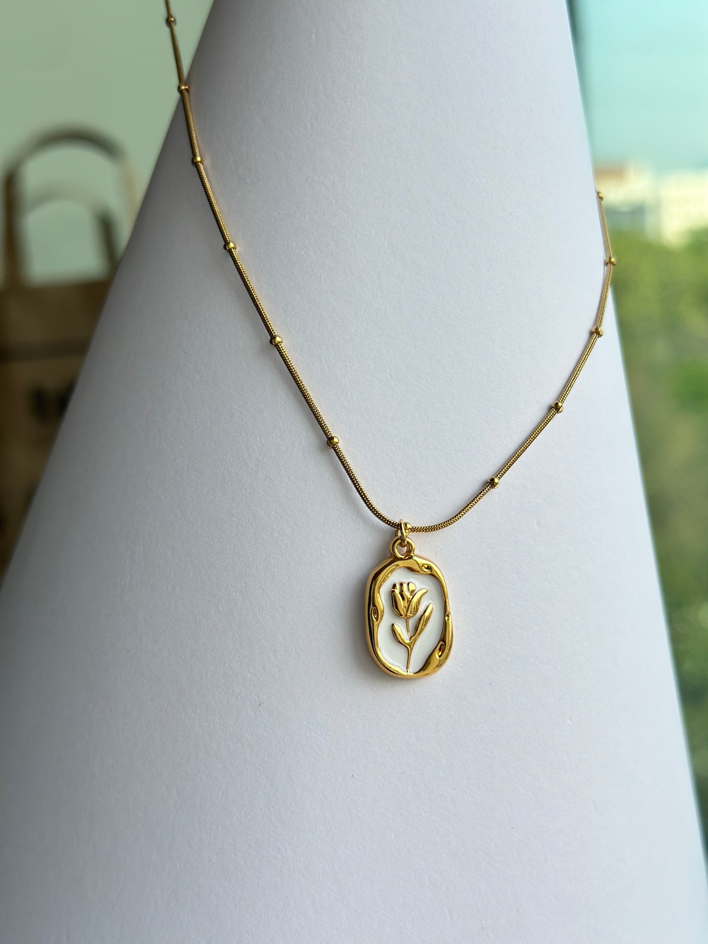 Tulip Flower Necklace