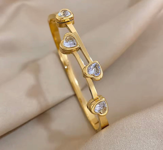 Golden Heartline Bracelet