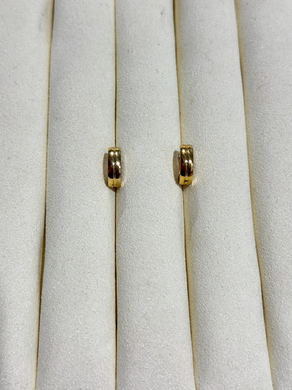 Wide Ribbed Hoop Earrings