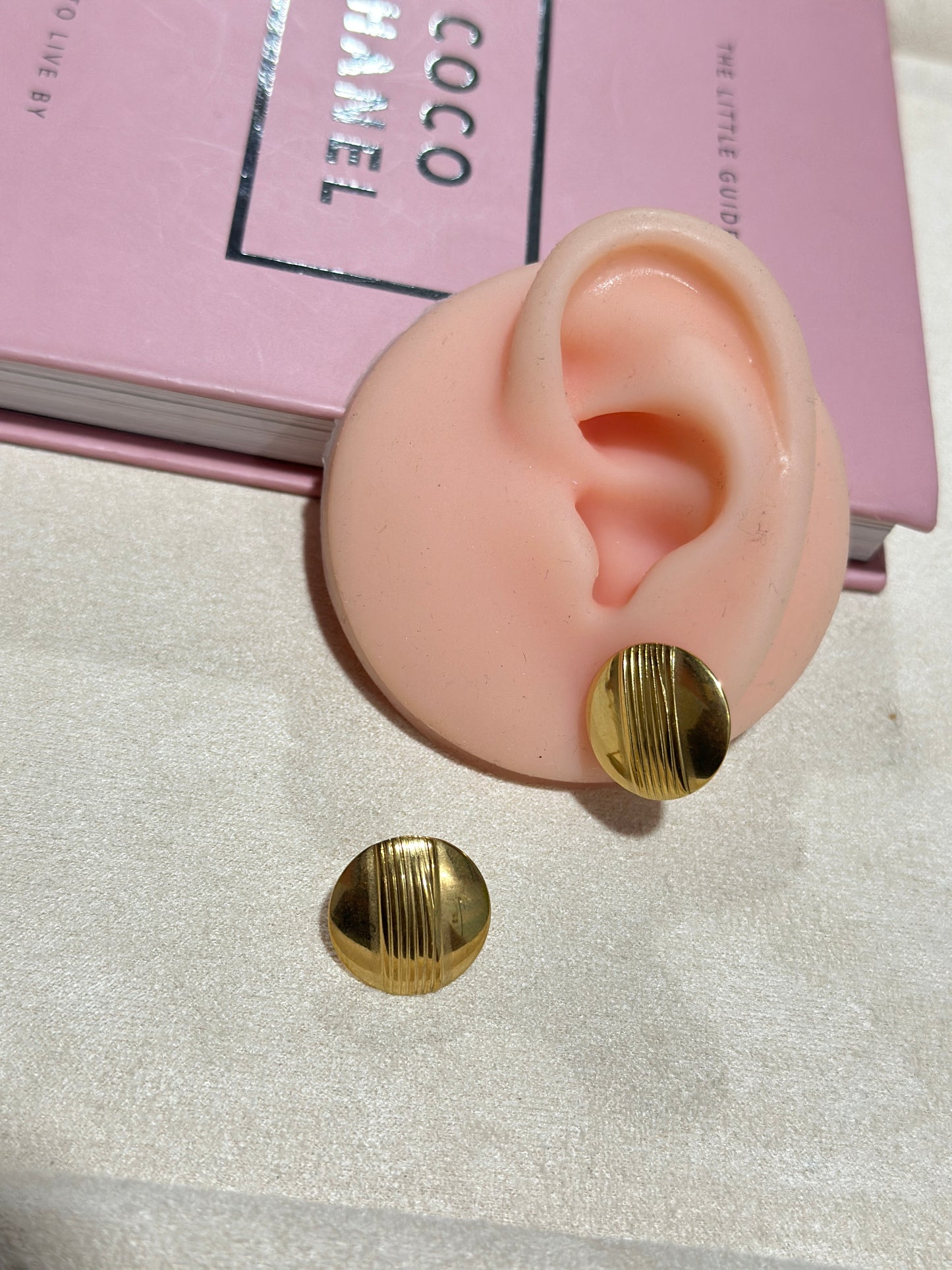 Linear Button Stud Earrings