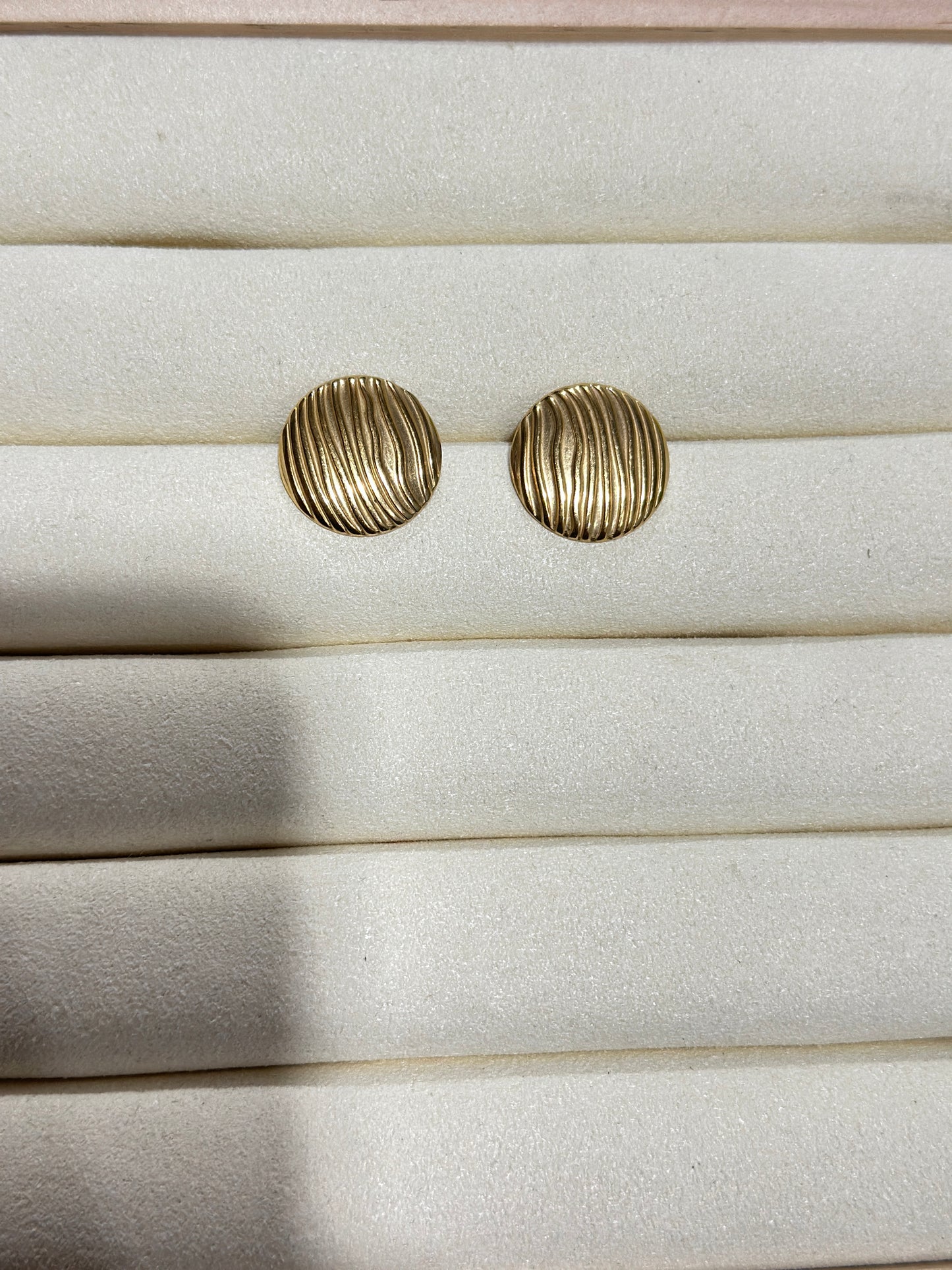 Ridged Button Stud Earrings