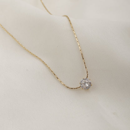 Solitaire  Pendant