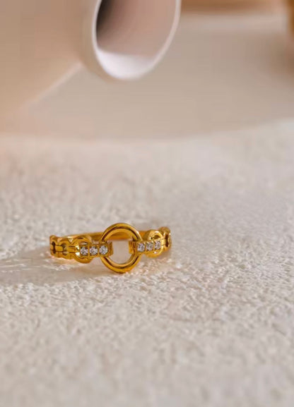 Crystal Chain Link Ring